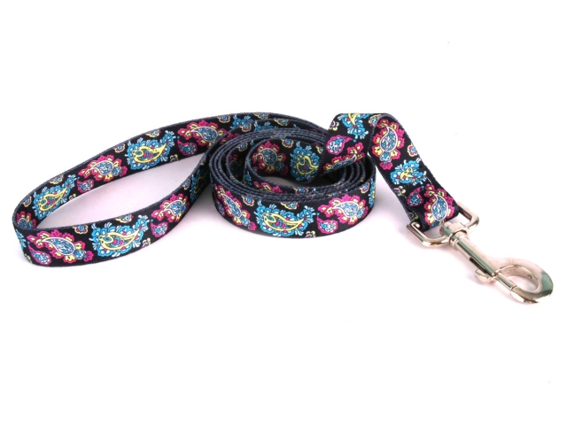 Black Paisley Leash